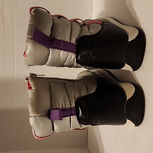 Winter Boots Women's Size 6 - Picture 2 of 10